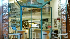 Vista interior de una tienda de Florman